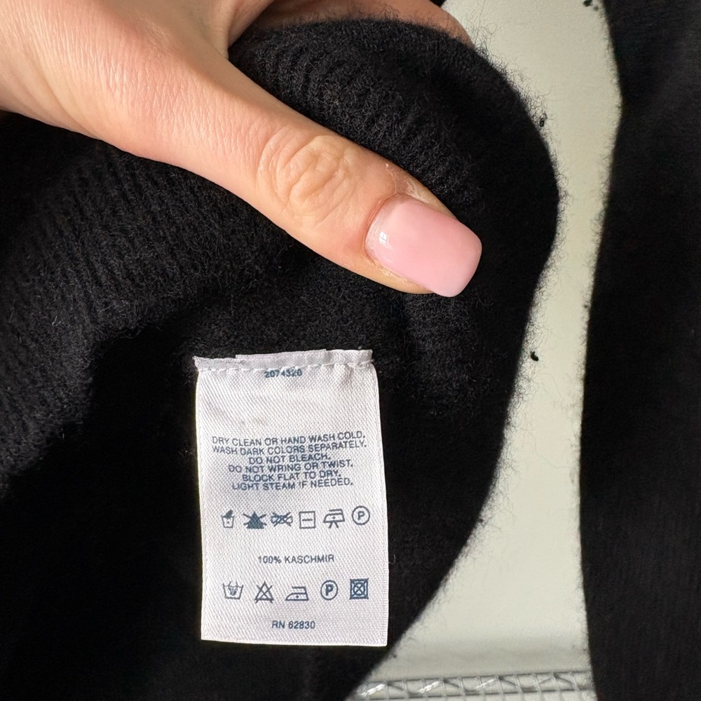 Lands End 100% Cashmere Women’s Crewneck Sweater - Picture 4 of 5